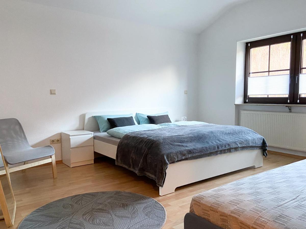 Ferienwohnung Burgpanorama Дан Екстериор снимка